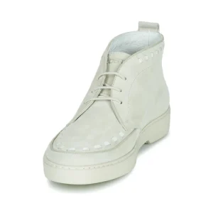 magasin en ligne KOST – Blake Blanc 12