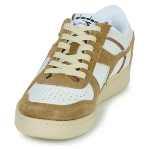boutique en ligne Diadora – MAGIC BASKET LOW SUEDE LEATHER Blanc / Beige 12